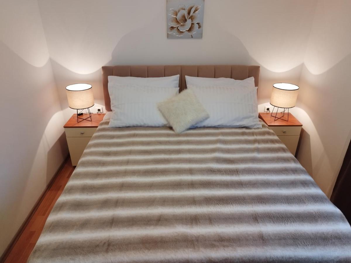 Apartments Surjak Orebic Luaran gambar