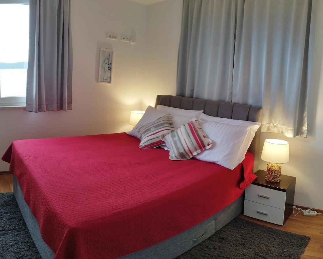 Apartments Surjak Orebic Luaran gambar